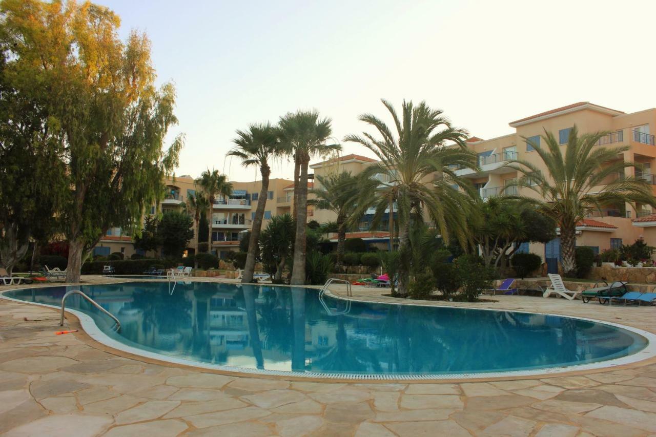 Kings Palace Indigo 109 Paphos Exteriör bild